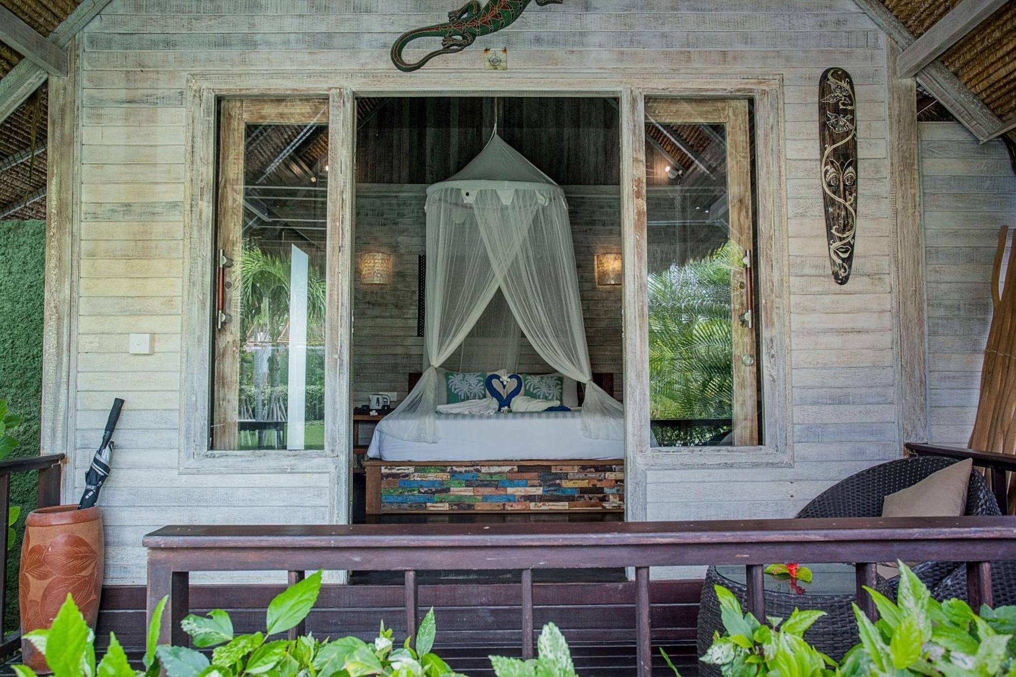Water Blow Huts Lembongan Exterior foto